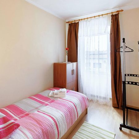 Apartments Viola By Rent Istria Momjan ภายนอก รูปภาพ