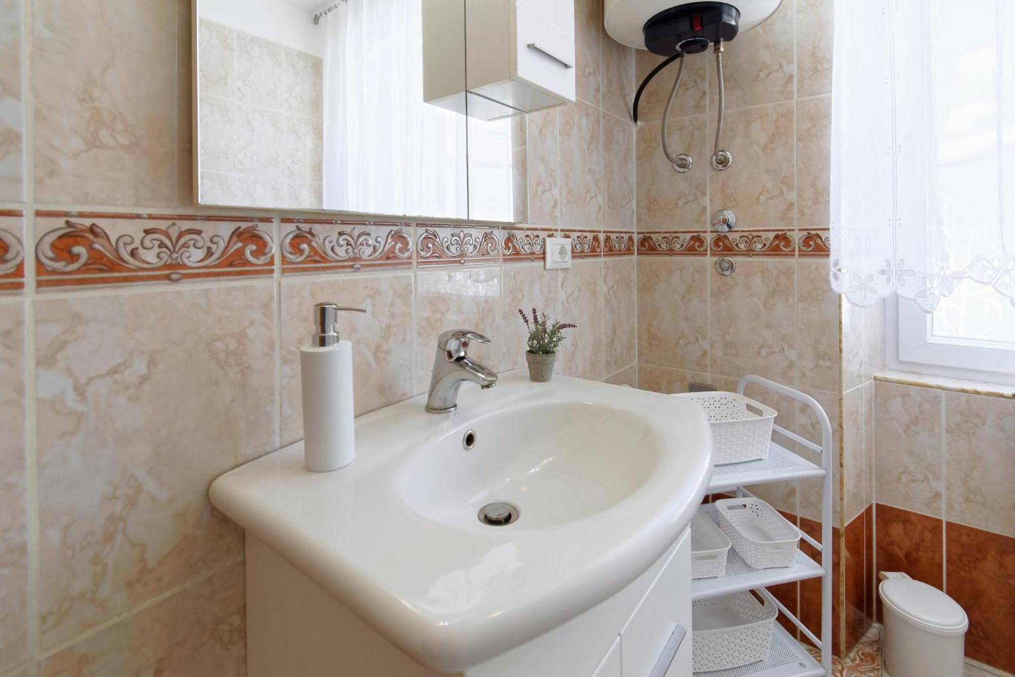 Apartments Viola By Rent Istria Momjan ภายนอก รูปภาพ