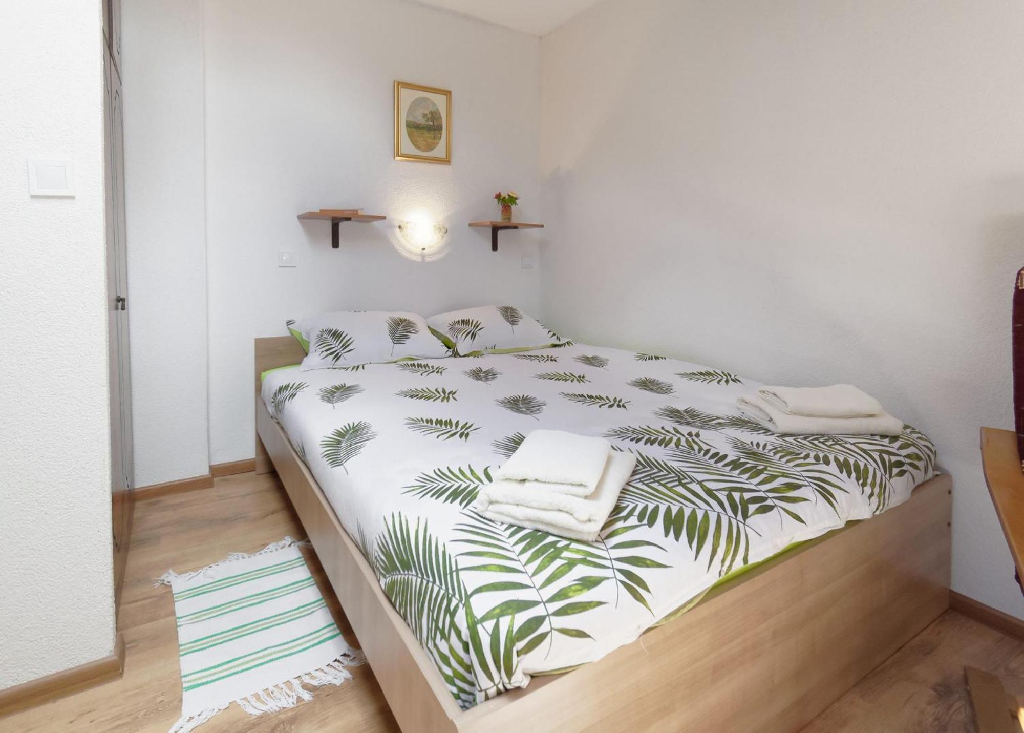 Apartments Viola By Rent Istria Momjan ภายนอก รูปภาพ